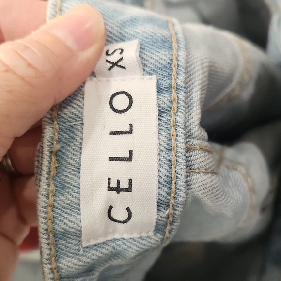 Cello‎ jean shorts - Picture 3 of 3